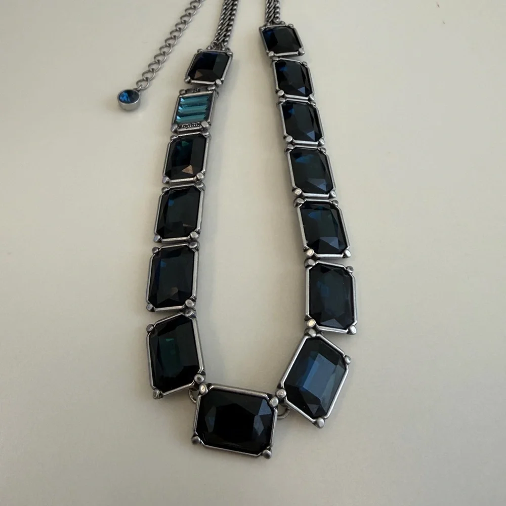 Elegant Lia Sophia Versailles Retired Necklace - Picture 5 of 6